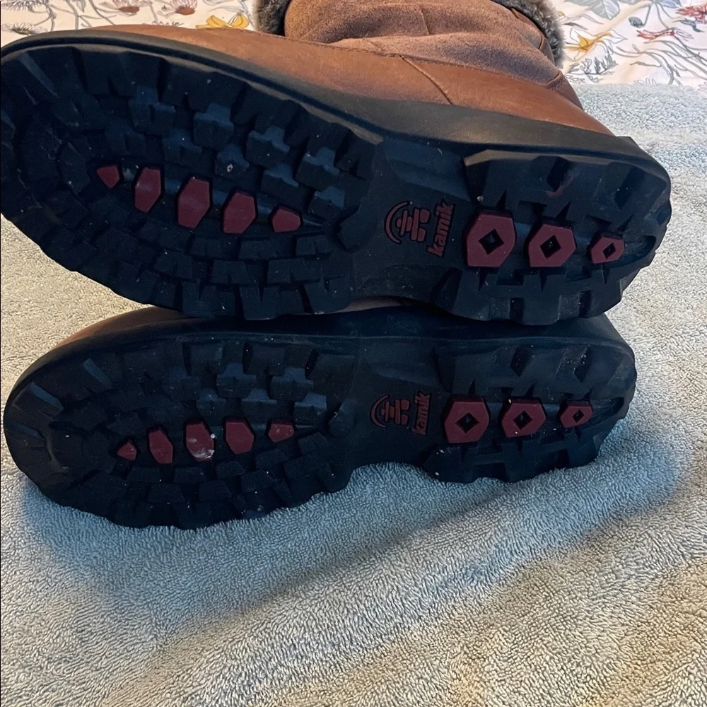 Kamik thinsulated snow  Boots